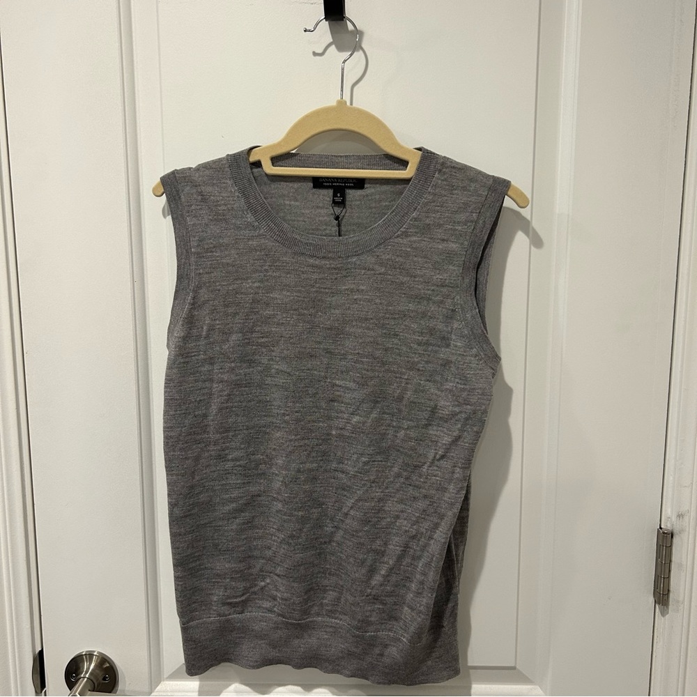 Banana Republic Washable Merino Wool Sleeveless Sweater, S